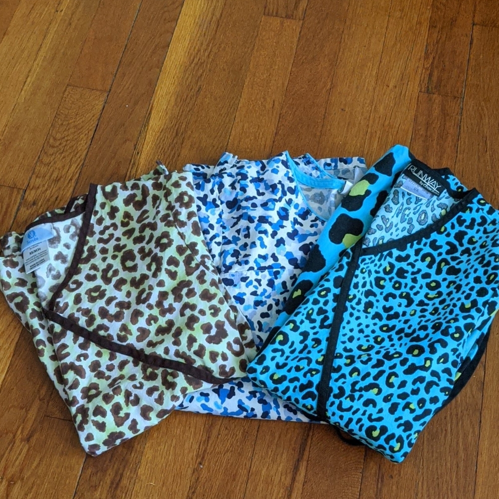 Cheetah scrub top bundle